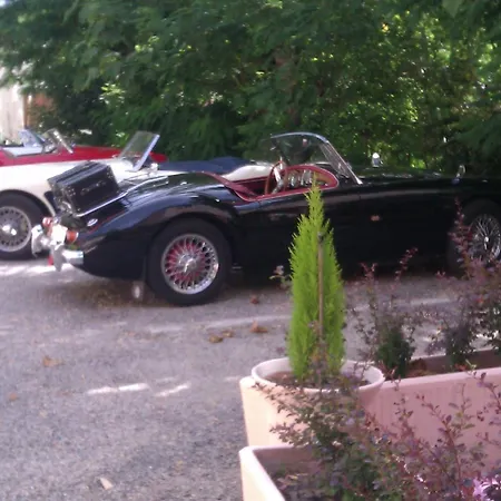 Hotel Saint Jacques Vals-les-Bains